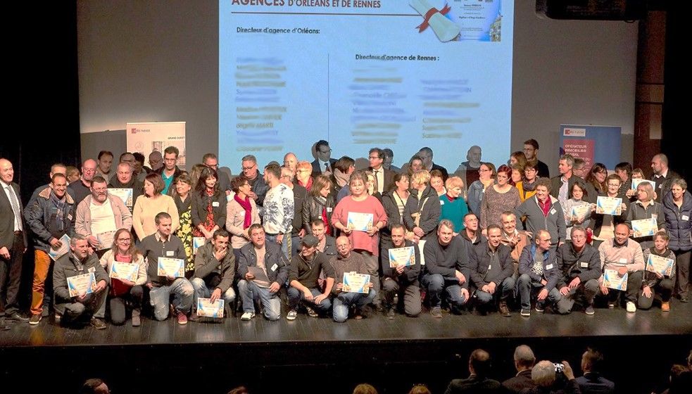 120 gardiens et employés d'immeubles reçoivent le diplôme d'ange gardien