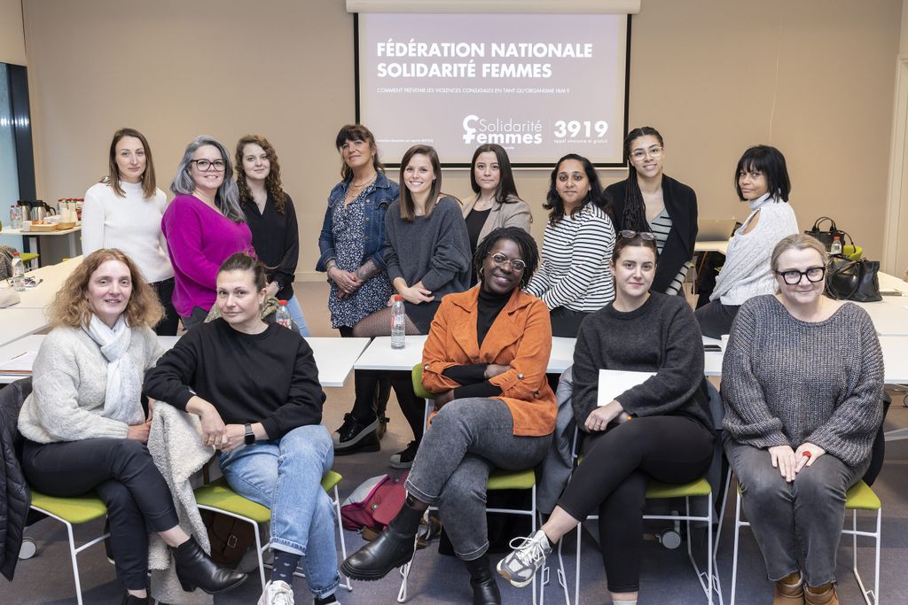 Se mobiliser pour l'accompagnement des femmes victimes de violences ...